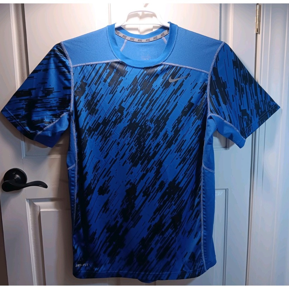 Nike Dri-FIT Mens Athletic Pullover Shirt Blue Black Striped 613783-480 Size M